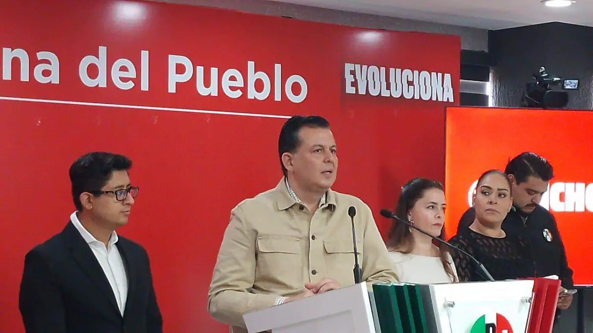 Guillermo Valencia, dirigente estatal del PRI